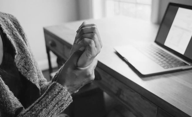 Massage to help ease the symptoms of arthritis